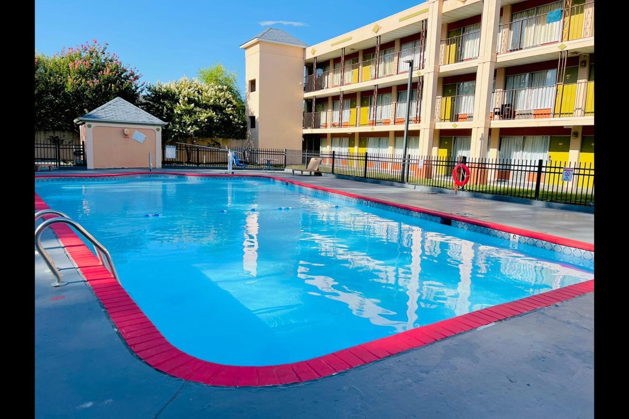 Ashland Studio Inn Richmond North Near Kings Dominion -Listing Partner Екстер'єр фото
